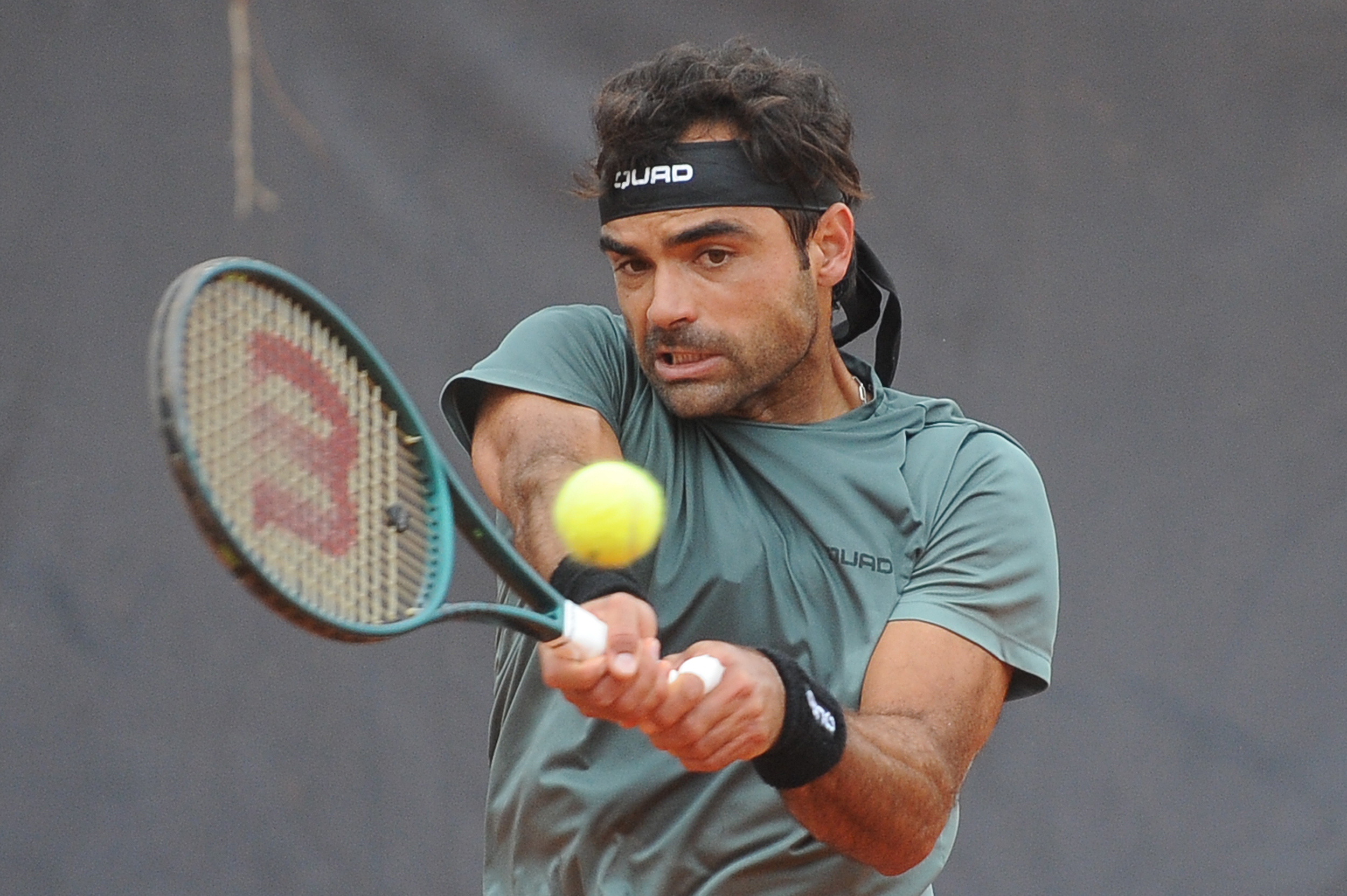 Ferreira Silva ganha o primeiro e perde em três sets em Roma