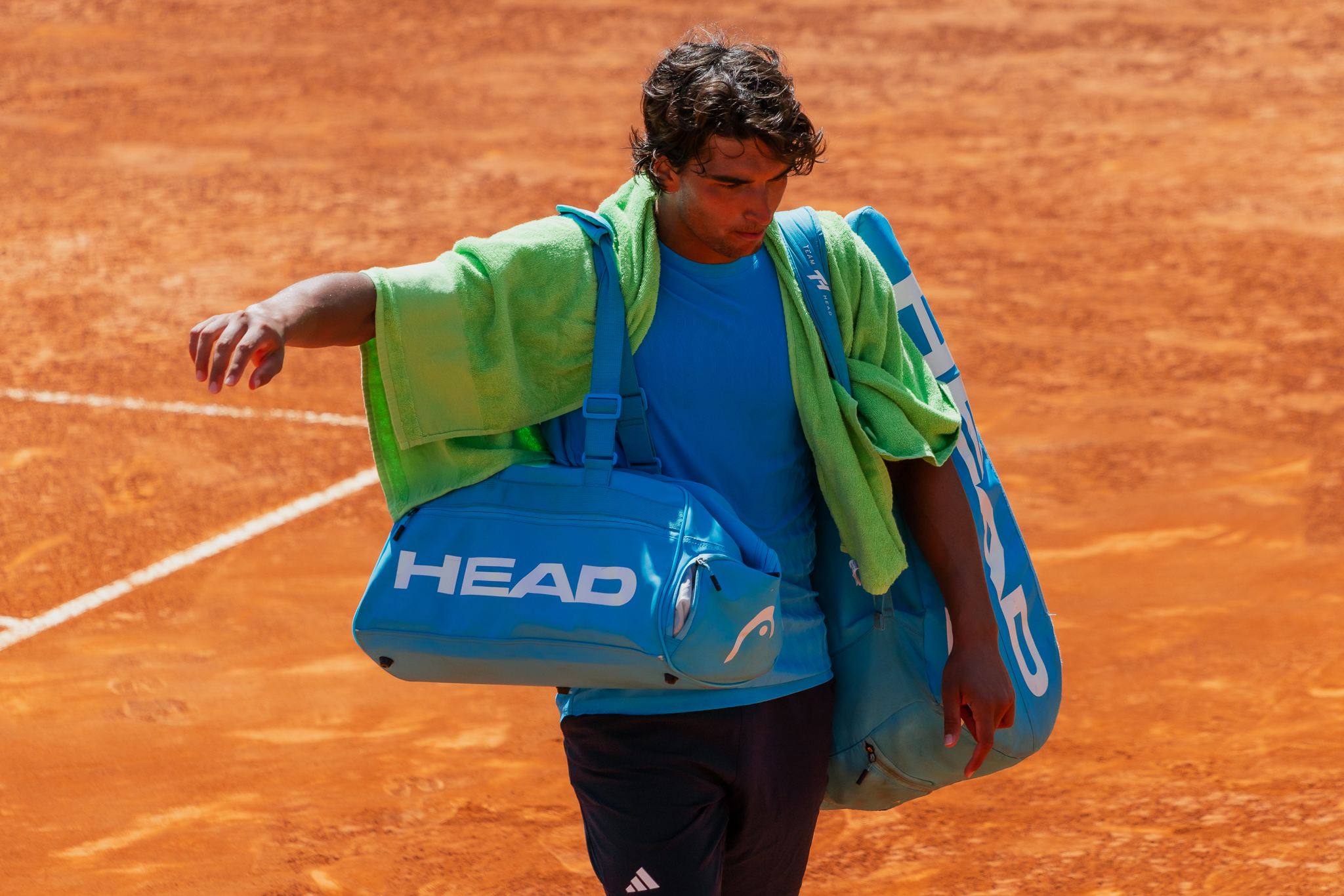 Rocha cai nas meias de Oeiras frente a Safiullin e fecha a semana do Jamor sem perder sets até hoje